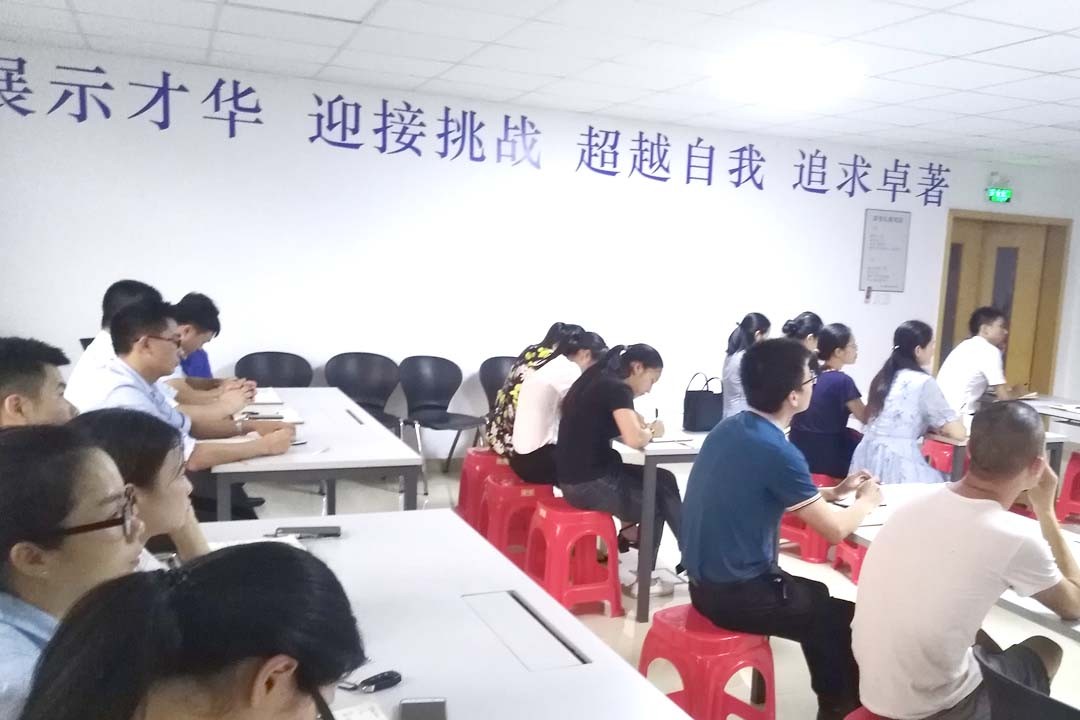 恒溫恒濕試驗箱